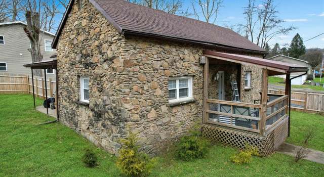 Photo of 702 Buffalo Crk, Barrackville, WV 26559