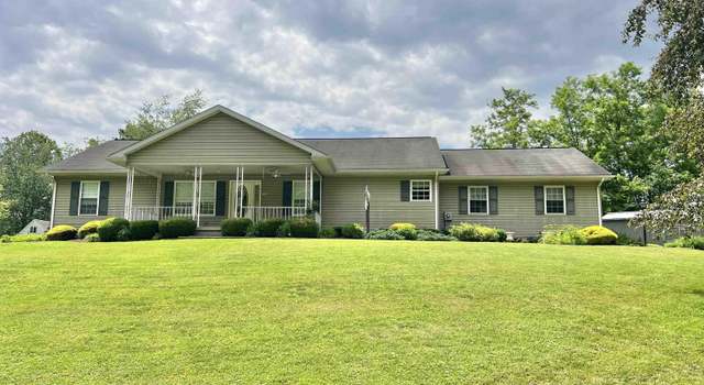 Photo of 200 Heckel Ln, Elkins, WV 26241