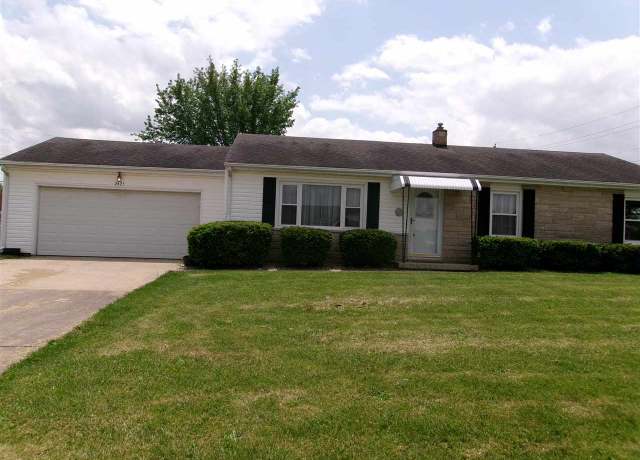 Property at 2425 NW B St, Richmond, IN 47374, 3 beds, 2 baths