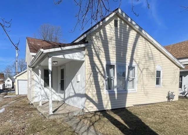 Property at 419 E Carl St, Winchester, IN 47394, 2 beds, 1 bath