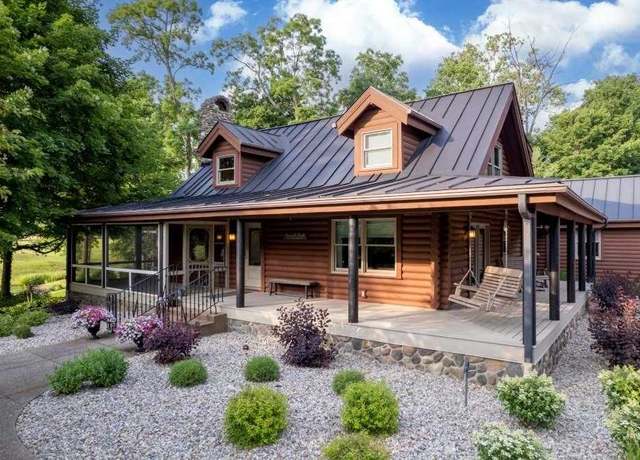 Property at 6855 N Centerville Rd, Williamsburg, IN 47393, 3 beds, 4 baths
