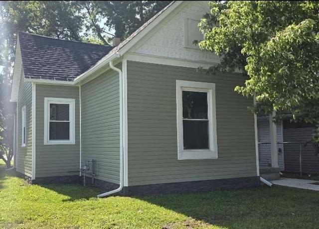 Property at 836 N 12th St, Richmond, IN 47374, 2 beds, 1 bath