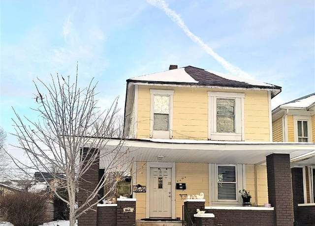 Property at 216 N Vine St, Muncie, IN 47303, 3 beds, 1.5 baths