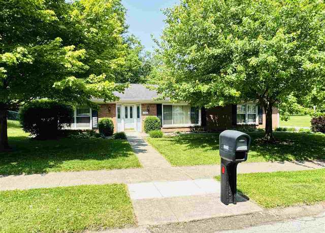 Property at 1726 Capri Ln, Richmond, IN 47374, 3 beds, 2 baths
