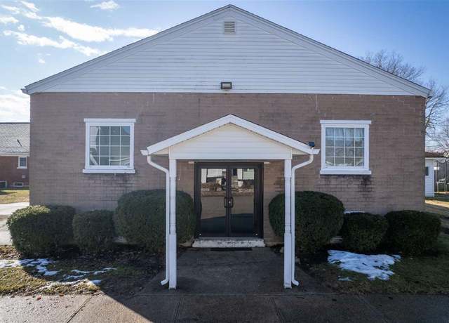 Property at 513 W 19th St, Connersville, IN 47331, 1 bed, 1.5 baths
