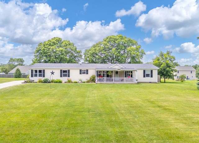 Property at 317 N Walnut St, IN 47361, 4 beds, 2 baths