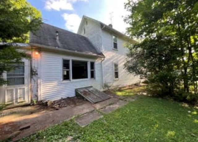 Property at 611 S 12th St, Richmond, IN 47374, 3 beds, 1.5 baths