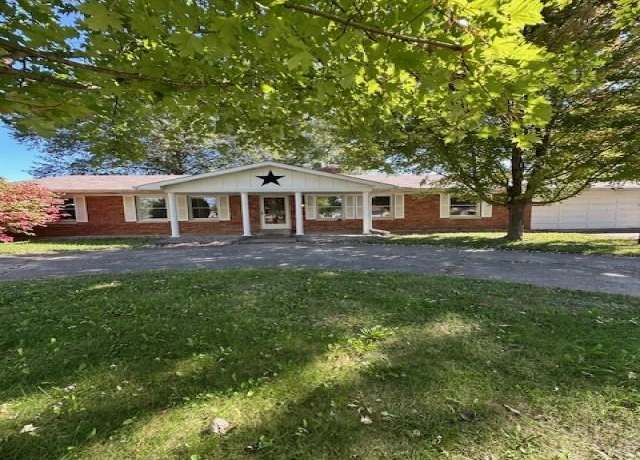 Property at 308 S Gray Rd, Connersville, IN 47331, 3 beds, 2.5 baths