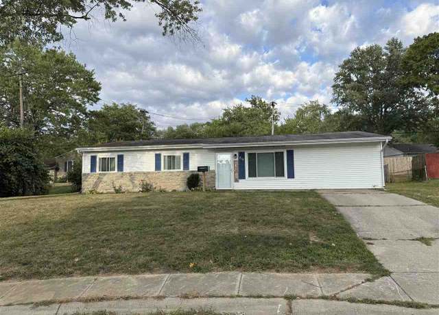 Property at 819 S 18th Pl, Richmond, IN 47374, 3 beds, 1 bath