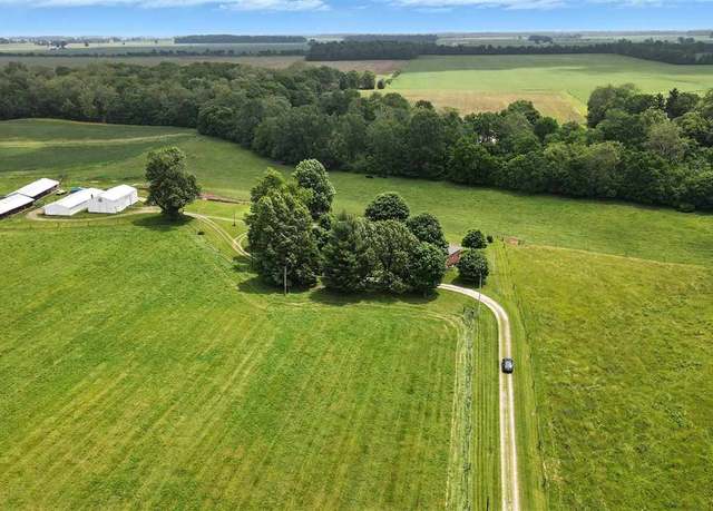 Property at 2471 E Kitchel Rd, Liberty, IN 47353, 5 beds, 3 baths