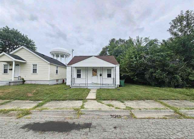 Property at 1421 S 23rd St, New Castle, IN 47362, 3 beds, 1 bath