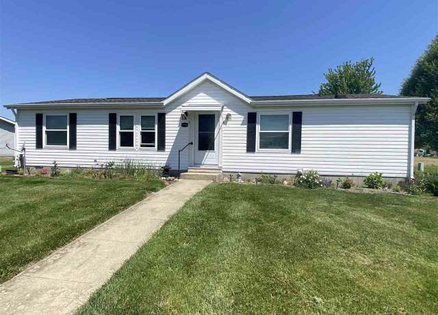 Property at 1100 W Hollywood Dr, Rushville, IN 46173, 3 beds, 2 baths