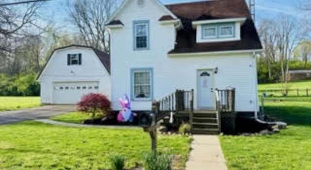 Photo of 2411 Hawkins Rd, Richmond, IN 47374