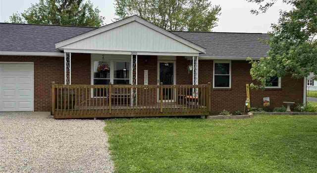 Photo of 300 New York St, Farmland, IN 47340