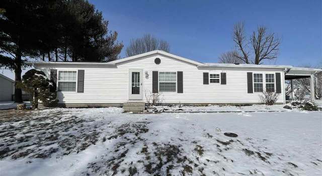 Photo of 405 Fairground Ct, Liberty, IN 47353
