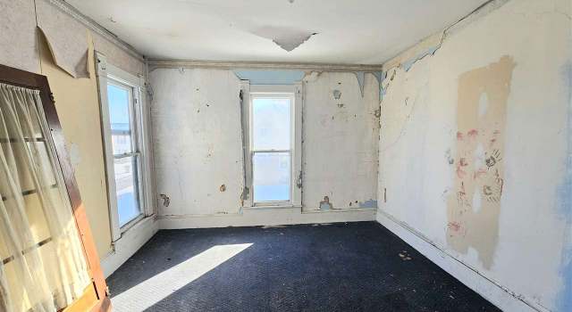 Photo of 129 E Washington St, Dunkirk, IN 47336