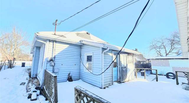Photo of 143 E School St, Anderson, IN 46012
