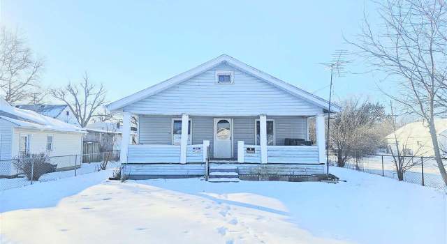 Photo of 143 E School St, Anderson, IN 46012