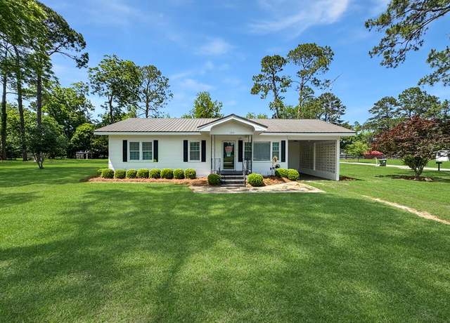 Property at 102 W Jeter St, Climax, GA 39834, 3 beds, 1 bath