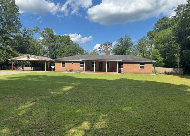 Property at 145 Robin Ln, Bainbridge, GA 39819, 3 beds, 2 baths
