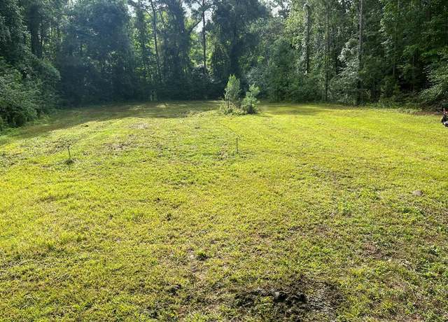 Property at 103 Creekside Ln, Cairo, GA 39828