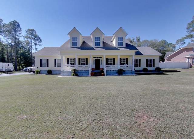 Property at 134 South Gate Dr, Thomasville, GA 31757, 5 beds, 3.5 baths