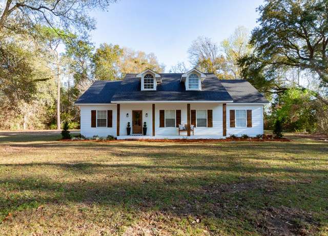 Property at 296 Riverview Rd, Bainbridge, GA 39817, 3 beds, 2 baths