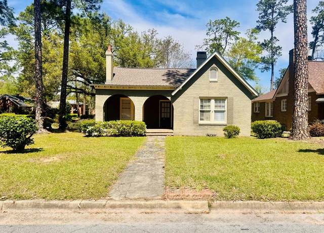 Property at 631 W Third Ave, Albany, GA 31701, 3 beds, 1 bath