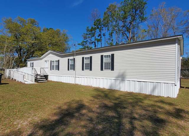 Property at 2714 Ed Hall Ln, Donalsonville, GA 39845, 4 beds, 2 baths
