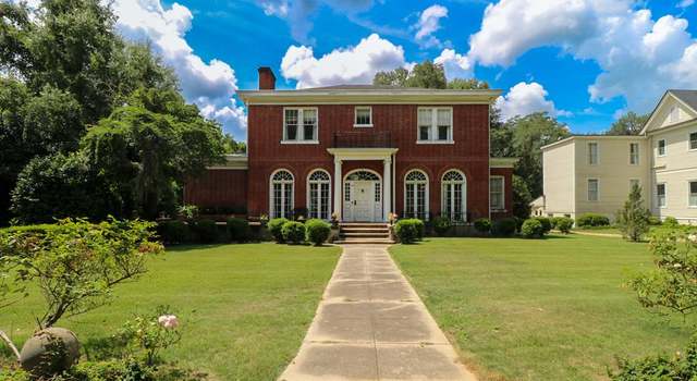 Photo of 616 E Broughton St, Bainbridge, GA 39817