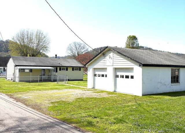Property at 403 Rebecca St, New Martinsville, WV 26155, 3 beds, 1 bath