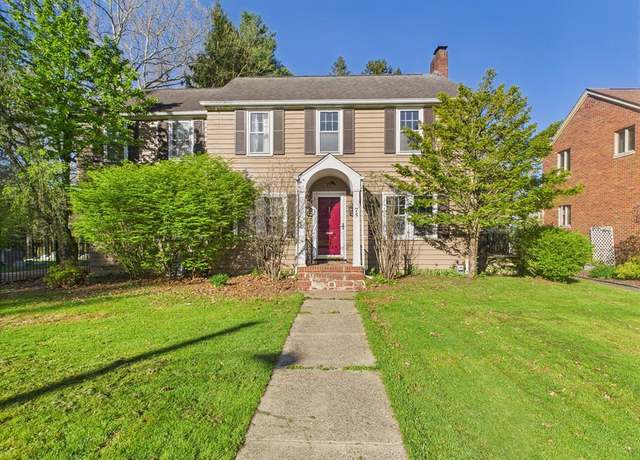 Property at 75 Greenwood Ave, Wheeling, WV 26003, 5 beds, 3 baths
