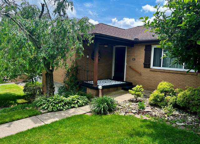 Property at 212 Wayne Ave, Weirton, WV 26062, 3 beds, 2 baths