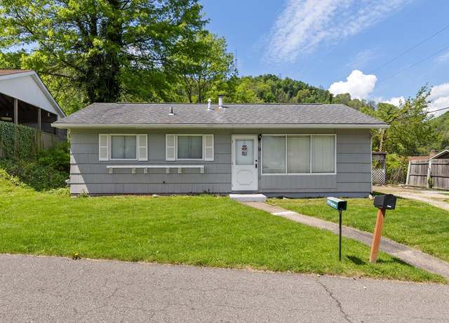 Property at 9 Delwood Ave, Wheeling, WV 26003, 2 beds, 1 bath