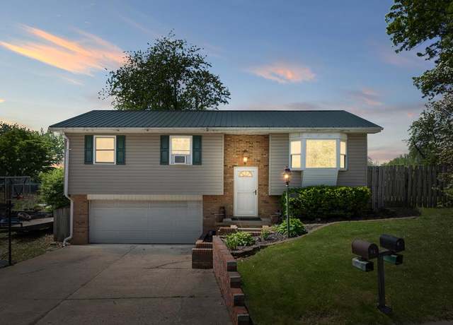 Property at 31 Pin Oak Dr, Wheeling, WV 26003, 3 beds, 2 baths
