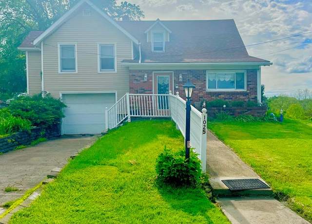 Property at 1025 Fairmont Pike Rd, Wheeling, WV 26003, 4 beds, 2 baths