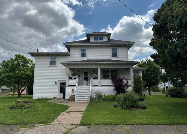 Property at 527 Martin Ave, New Martinsville, WV 26155, 4 beds, 3 baths