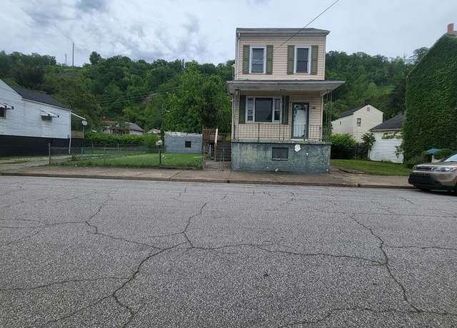Property at 4338 Wood St, Wheeling, WV 26003, 3 beds, 3 baths