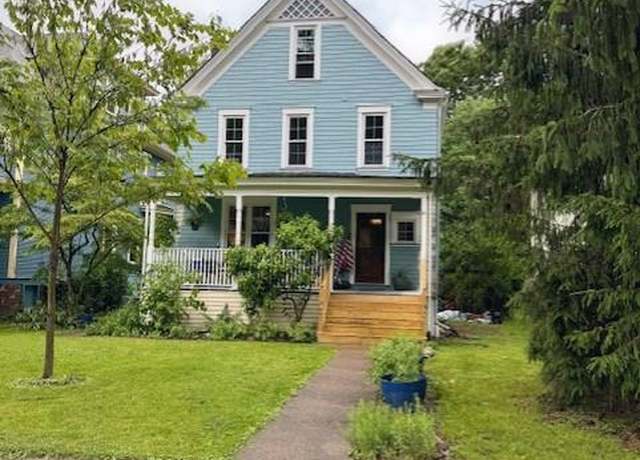 Property at 121 Edgwood St, Wheeling, WV 26003, 4 beds, 1.5 baths