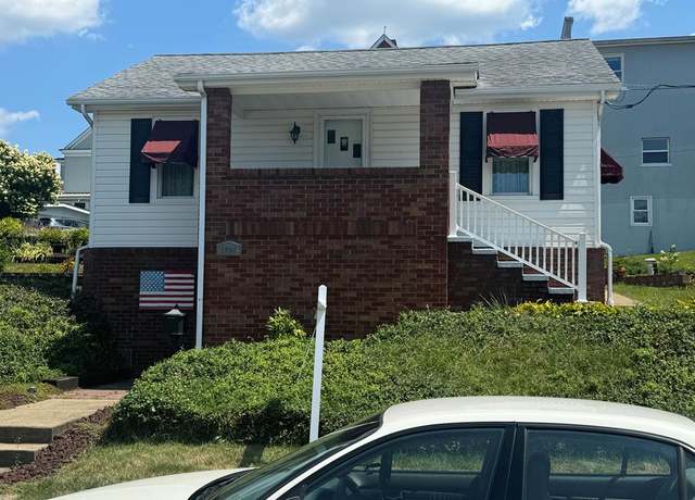 Property at 1006-1008 Weaver Ave, Moundsville, WV 26041, 2 beds, 2 baths
