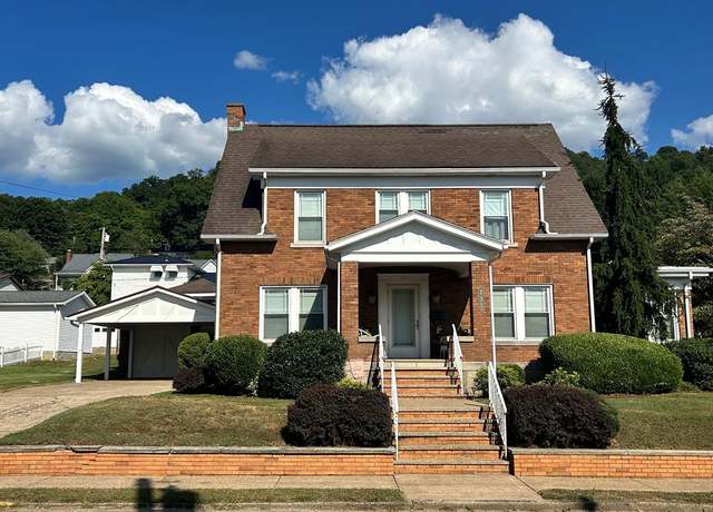 Property at 735 5th St, New Martinsville, WV 26155, 3 beds, 2.5 baths