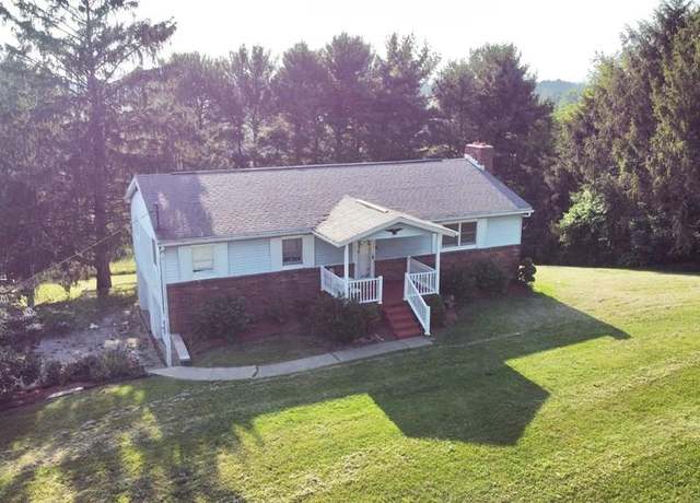 Property at 509 Apple Pie Rdg, West Liberty, WV 26074, 4 beds, 3 baths