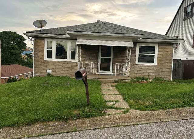 Property at 301 Wayne Ave, Weirton, WV 26062, 3 beds, 1 bath