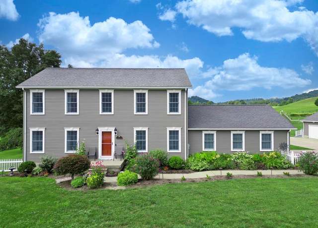 Property at 67 Thomas Ln, New Martinsville, WV 26155, 5 beds, 2.5 baths