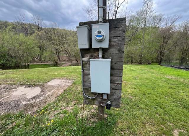 Property at 629 Big Grave Creek Rd, Moundsville, WV 26041, 2 beds, 2 baths