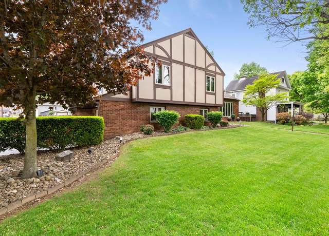 Property at 810 Tomlinson Ave, Glen Dale, WV 26038, 4 beds, 3 baths