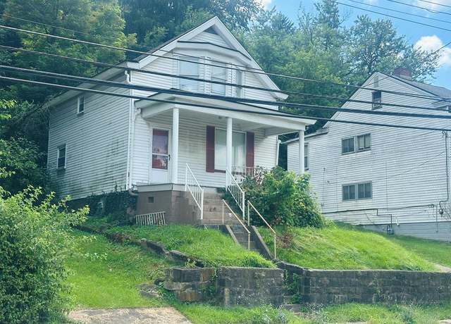 Property at 2306 Warwood Ave, Wheeling, WV 26003, 2 beds, 1 bath