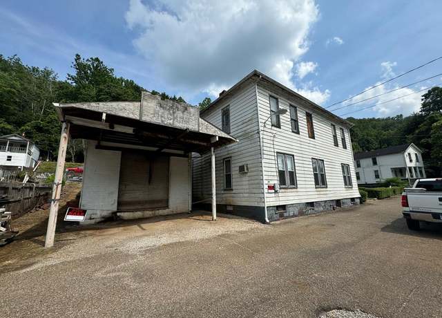 Property at 76 Roosevelt Ave, Benwood, WV 26031, 2 beds, 1 bath