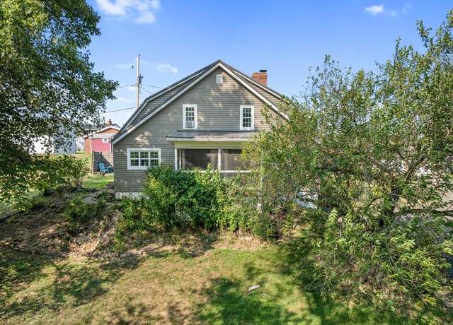 Property at 16 Birch Ln, Wheeling, WV 26003, 4 beds, 2 baths