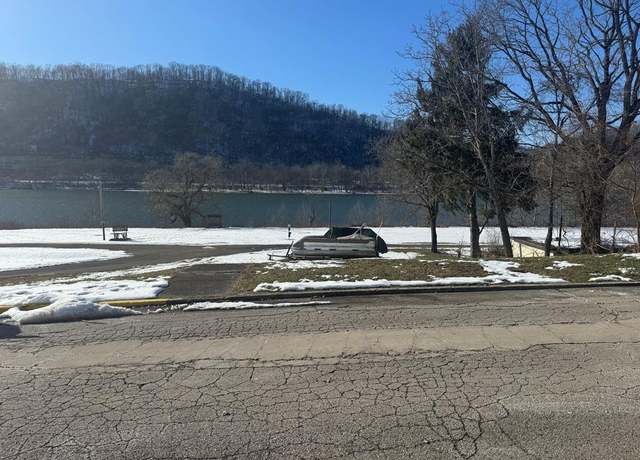 Property at 517 Grant St, Mcmechen, WV 26040